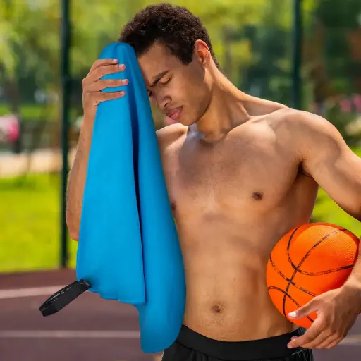 TOALLA DEPORTIVA DE MICROFIBRA 150x80 CM NAVY